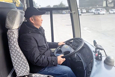 E:20232023.1212.29�ڲ�888����Ϊ���ٷ���վ���˴��أ��������ʻԱ�����ڹ����޻�����  �ڿ�ʵ�ɼ��س��ġ��������辶�����徲�г��������������ʻԱ  �Ŷ�������Ŷ���1.jpg