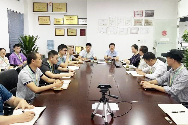 ��ȫ���ԡ�����������ͣ�㣬������������������