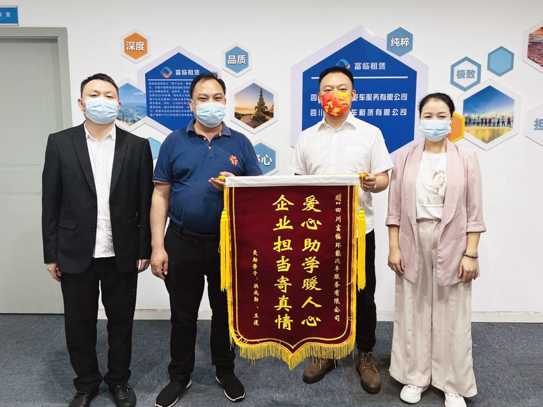 ������ѧů���ģ���Լ����ʻԱ�������ڲ�888����Ϊ���ٷ���վ�����������