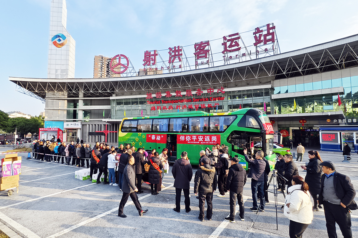 �ڲ�888����Ϊ���ٷ���վ�����ҵ����ʢ�ж�����Ϊ���ճ����̾���ů��ɫ