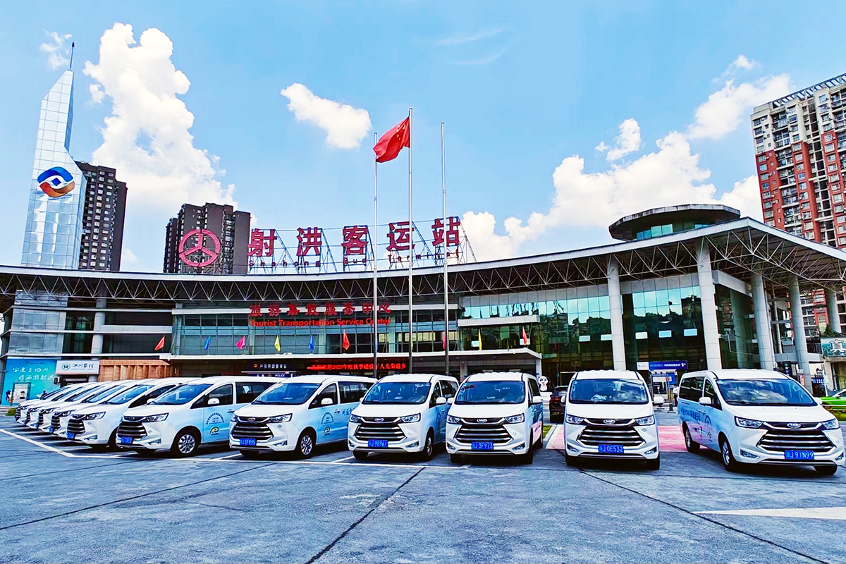 �����˼�ʵ��������վ����벢�٣�����������������·