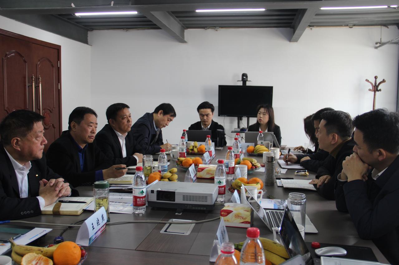 �ڲ�888����Ϊ���ٷ���վ��ҵ�����˼��Źɷ����޹�˾���콻��