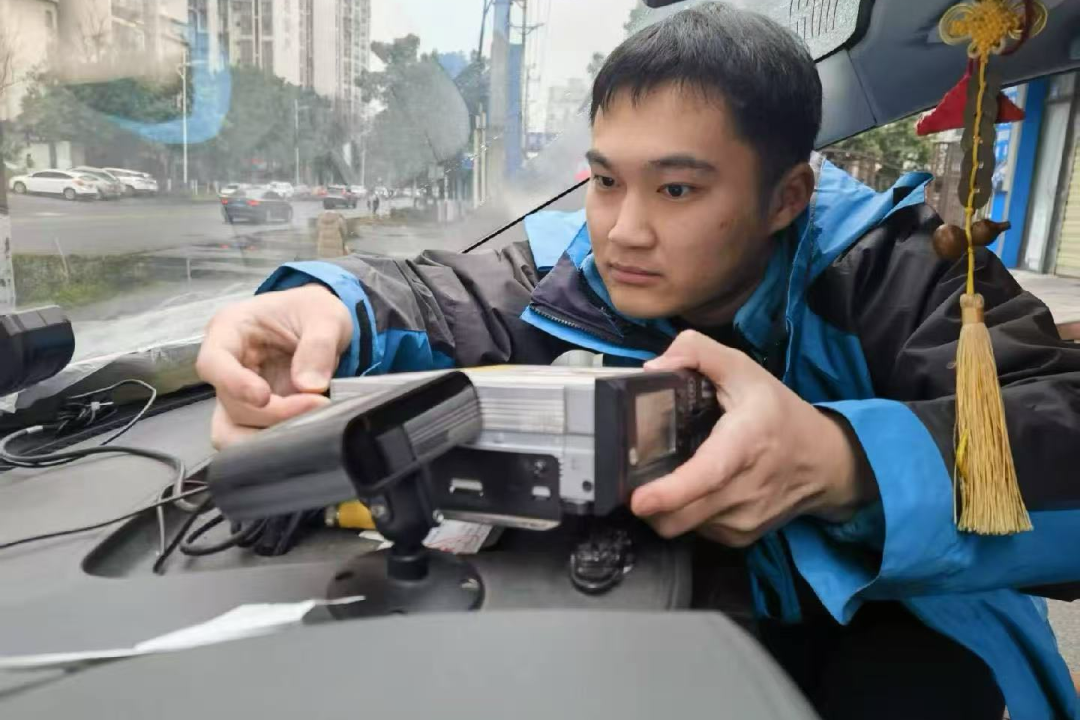 e179e02ea1c8c7a1fb8a4bad0d3e7350